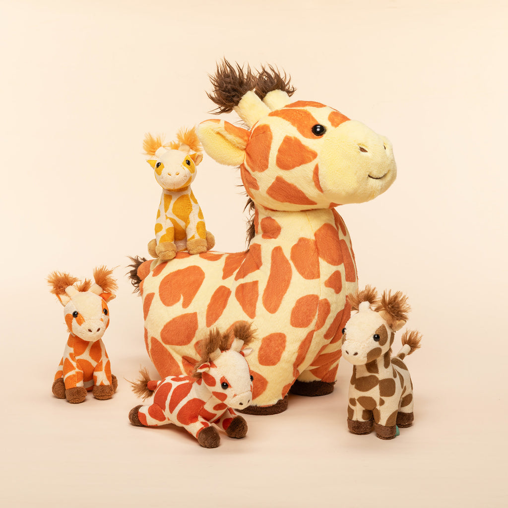 Giraffe Family with 4 Babies Plush Playset Animals Stuffed Gift Set